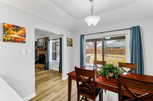 6833 Megan Ln, Fort Worth TX  76182-4442 exterior