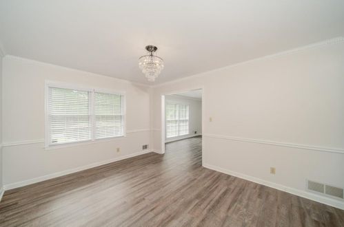 2189 Eastwood Dr, Lithonia GA  30078-2671 exterior