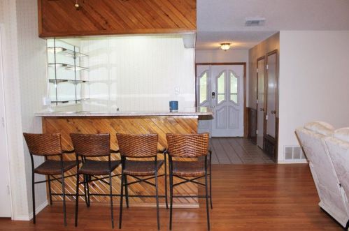 410 Granada Calle Ct, Granbury TX 76049-1476 exterior