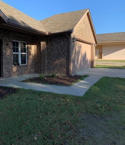 3300 Hatcher St, Fort Worth TX  76119-2090 exterior