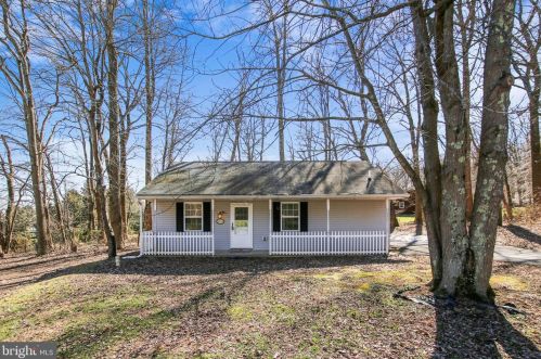 6512 Putman Rd, Graceham MD 21788-2726 exterior