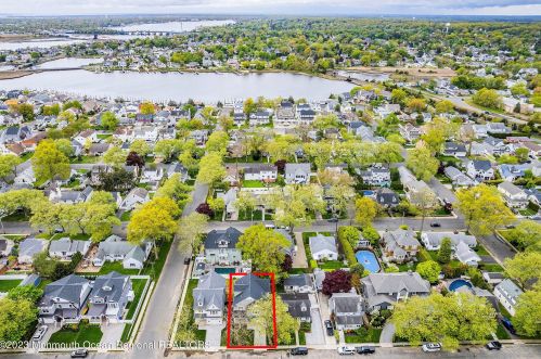 307 Euclid Ave, Wall Township, NJ 08736-3706