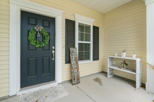 2032 Chilhowee Dr, Johns Island, SC 29455-8197