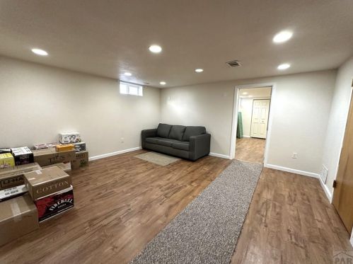301 Kenwood Dr, Pueblo CO  81004-1623 exterior