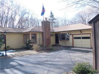 109 Bittersweet Cir, Guilford, CT 06437-1431