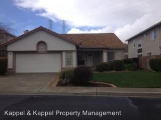 105 Pau Ct, Fairfield CA  94534-7517 exterior
