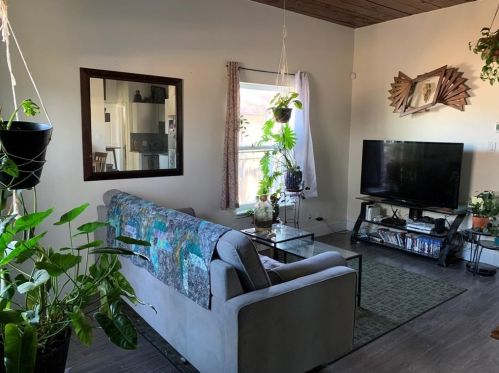 6311 Felix Ave, Austin TX  78741-2402 exterior