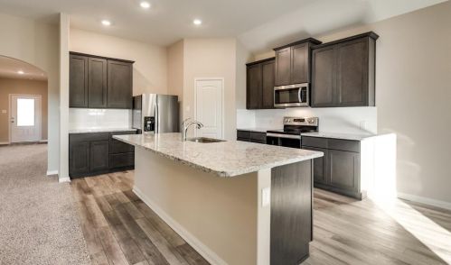 205 Lakeridge Dr, Princeton TX  75407-4829 exterior