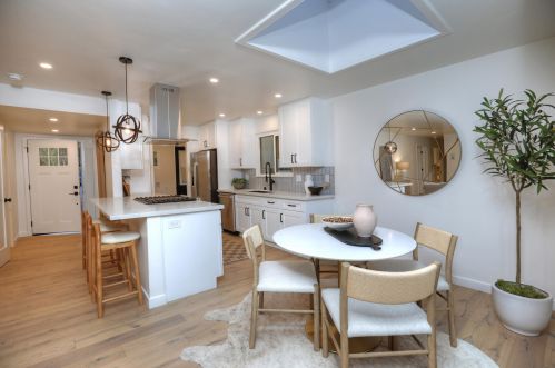 5207 Kirk Dr, Santa Barbara, CA 93111-2106