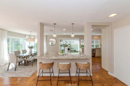 15192 Touraine Way, Irvine CA  92604-3150 exterior