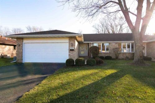6687 Timberline Ln, Rockford, IL 61108-4396
