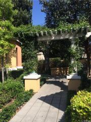 405 Marinella Aisle, Irvine CA  92606-8813 exterior