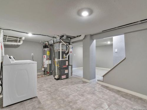 1453 Tamarac St, Denver CO  80220-3326 exterior