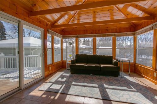 2132 County Rd F, Saint Paul MN  55110-3801 exterior