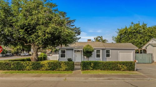 302 6th Ave, Valley Home, CA 95361-3127