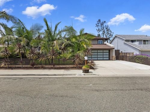 3024 Azahar Ct, Carlsbad, CA 92009-8301