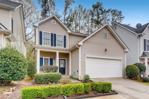 748 Gardenside Cir, Marietta, GA 30067-2700