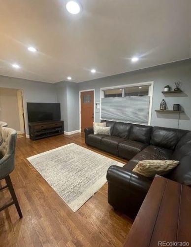 3150 Fox St, Englewood, CO 80110-2319