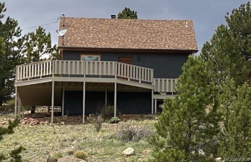34 Cutthroat Dr, Tarryall, CO 80827-9730
