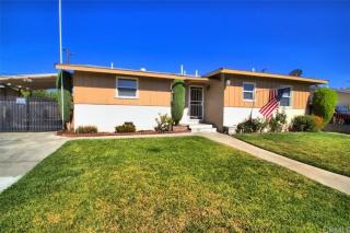 914 Prospero Dr, Glendora, CA 91740-4738