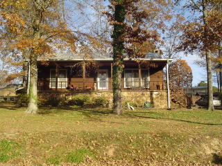 100 Graceland Rd, Springville, TN 38256-4998