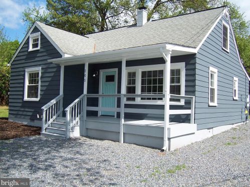 205 Stratford Ave, Fredericksburg, VA 22408-1911