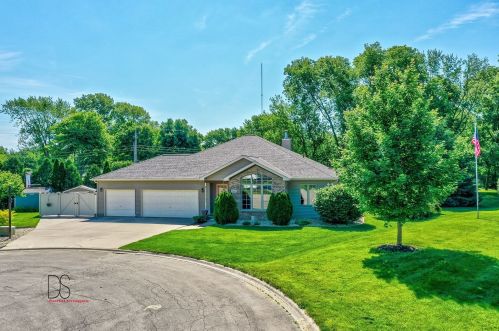 635 Magnolia Ln, Ottawa, IL 61350-4154