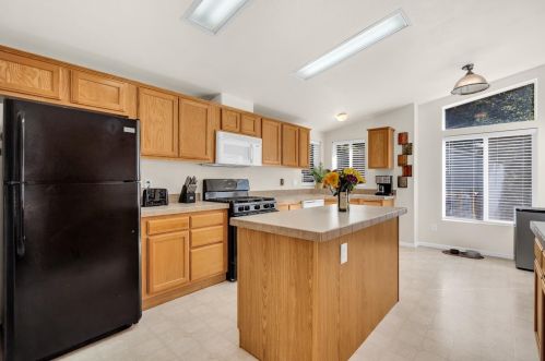 4520 Fairglade Rd, Swansboro Country, CA 95667-8123