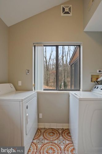 590 Wilson Ln, High View WV  26808 exterior