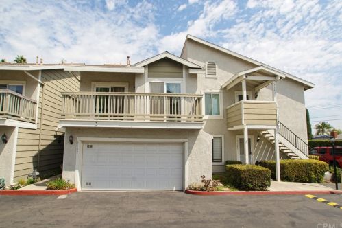 7105 Cerritos Ave, Stanton, CA 90680-2003