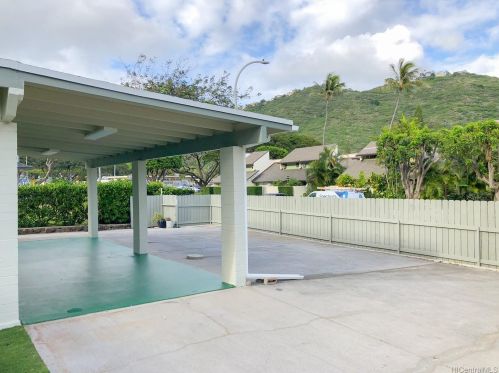 543 Pepeekeo Pl, Honolulu HI  96825-1121 exterior