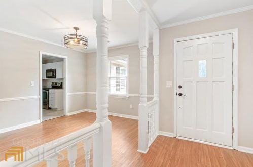 2773 Holly Ridge Cir, Marietta, GA 30062-4632