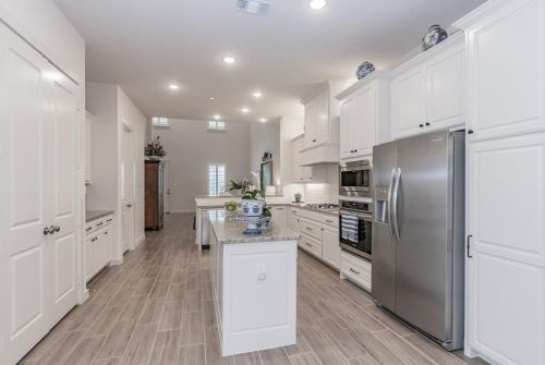 8836 Bridge St, Fort Worth, TX 76180