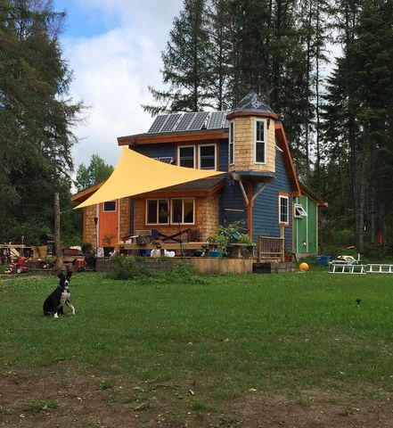 392 Jemtland Rd, New Sweden, ME 04762-3124