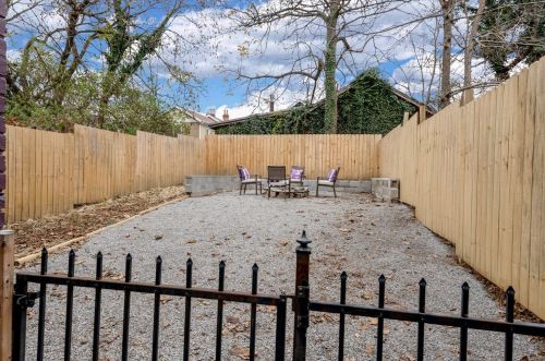 2612 Hemlock St, Cincinnati OH  45206-1608 exterior