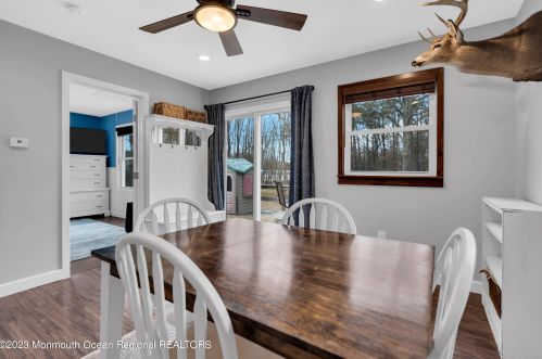 18 Francis Mills Rd, East Freehold NJ  07728-7944 exterior