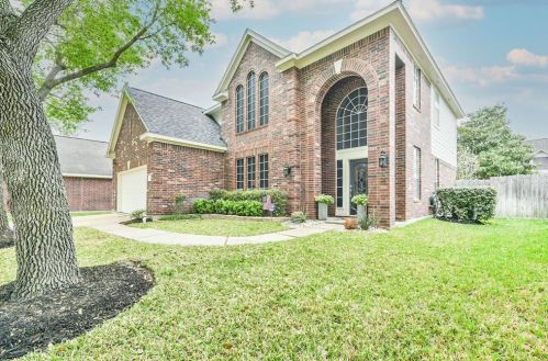 7035 Clustering Oak Ct, Richmond TX 77407-0822 exterior