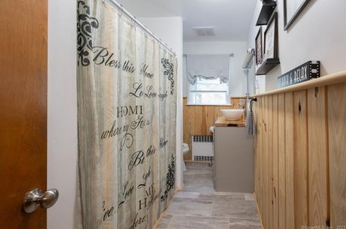 118 Orchard Hill Rd, Torrington CT  06791-1621 exterior