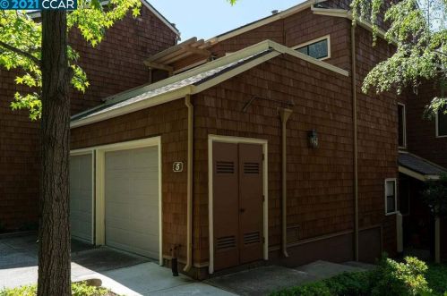 5 Pomfret Walk, Concord, CA 94523-2092