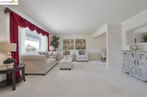 23 Kirkwood Ct, Concord CA  94521-1427 exterior