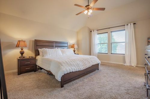 401 Perkins, Argyle TX 76226-5571 exterior