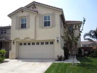 16277 Pablo Creek Ln, Fontana, CA 92336-5826