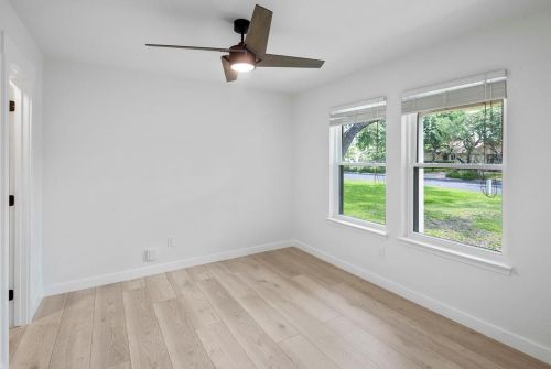 6517 Fair Vly Trl, Austin TX  78749-1250 exterior