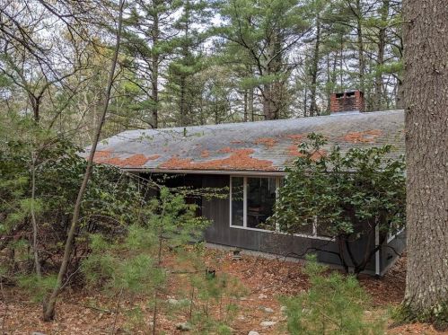 33 Slavin Path, Glocester, RI 02814-1310