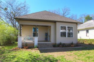 703 Parkinson Ave, Wagoner, OK 74467-2827