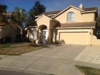 1955 Newcastle Dr, Salinas, CA 93906-5006