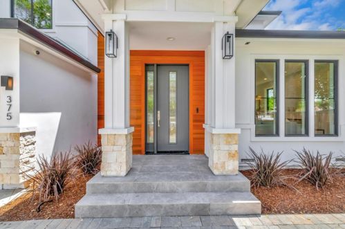 375 Chiquita Ave, Mountain View CA  94041-1007 exterior