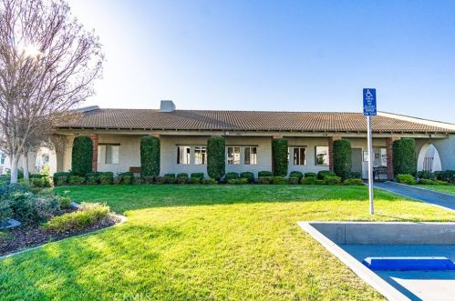 525 Gilbert St, Anaheim CA  92801-5034 exterior