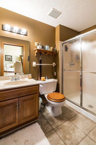 644 Crimson Leaf Trl, Saint Paul MN  55123-3045 exterior