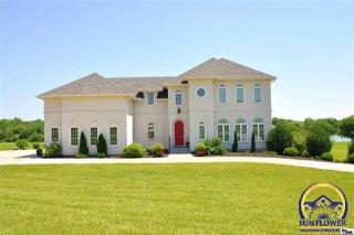 6316 Bayshore Dr, Auburn, KS 66402-9358